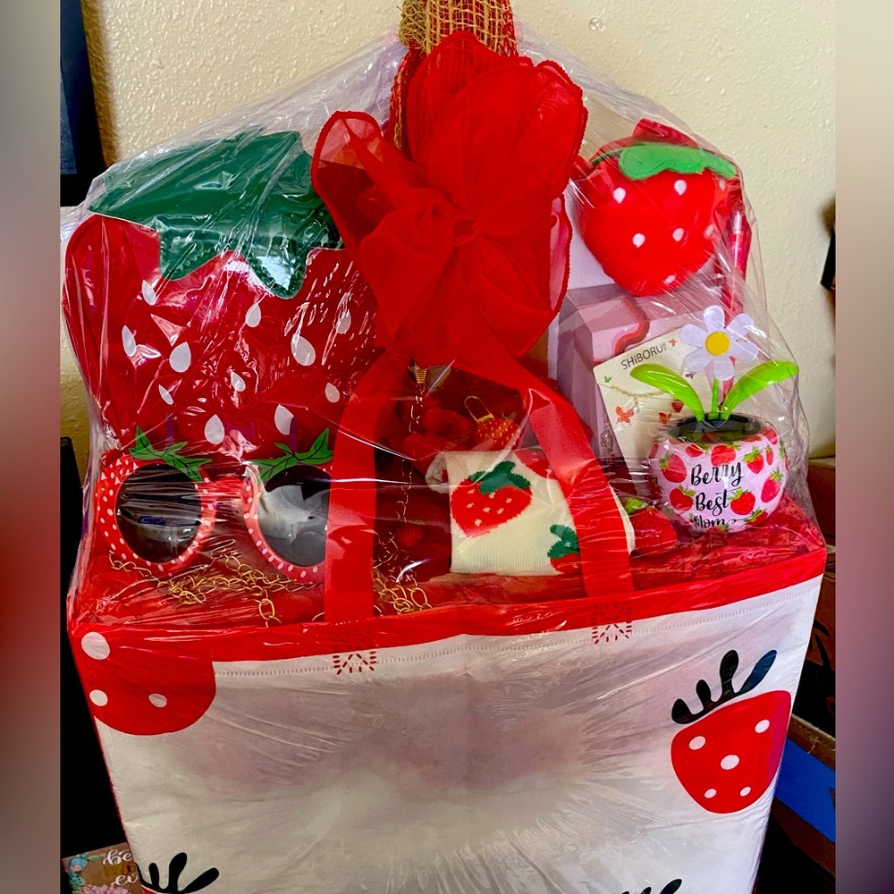 Strawberry Gift Tote